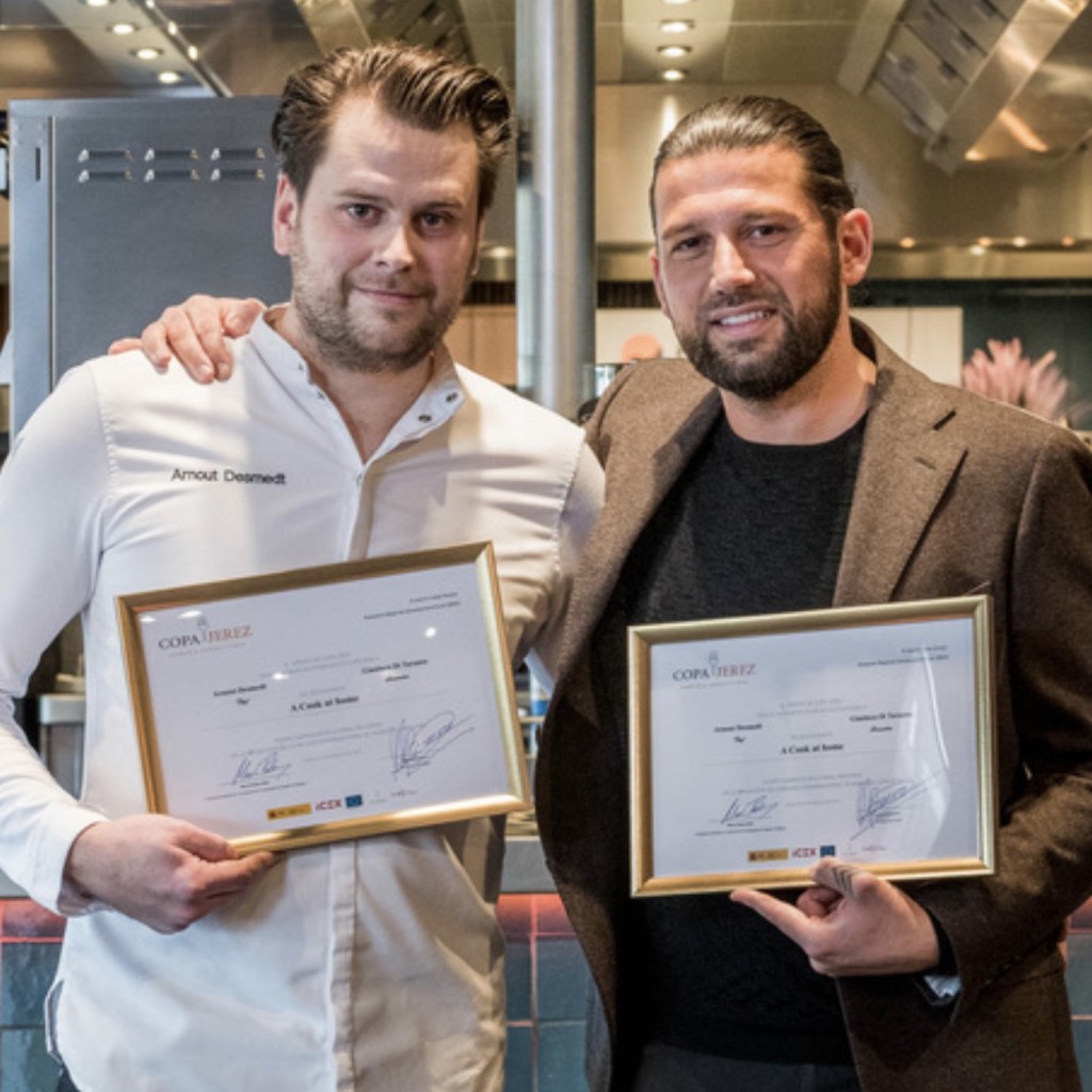 Chef Arnout Desmedt en sommelier Gianluca Di Taranto (rechts) / foto S.G.