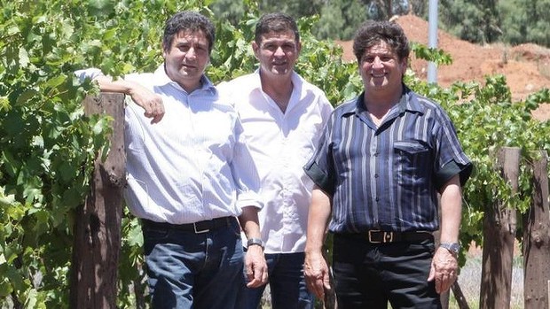 De Casella brothers: vlnr, John, Marcello en Joe (foto Anthony Johnson)