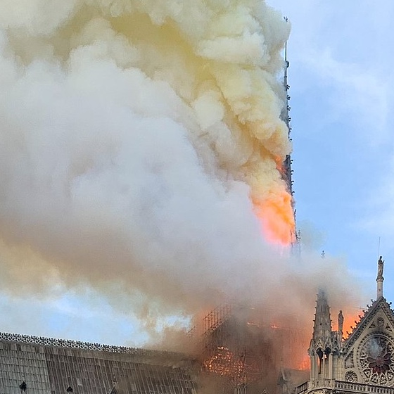 De verwoestende brand van de Notre-Dame in Parijs in 2019.